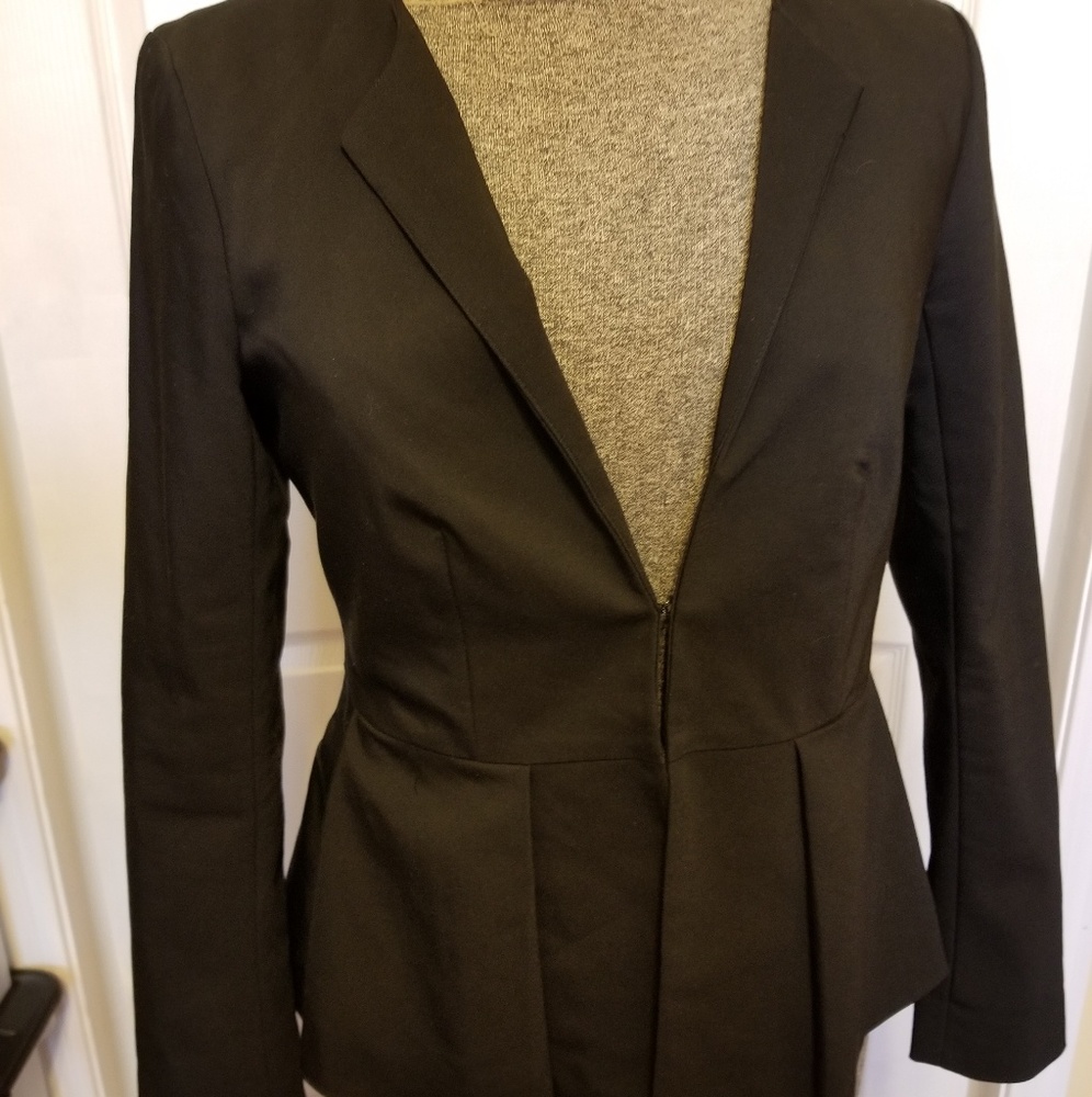NWT black blazer